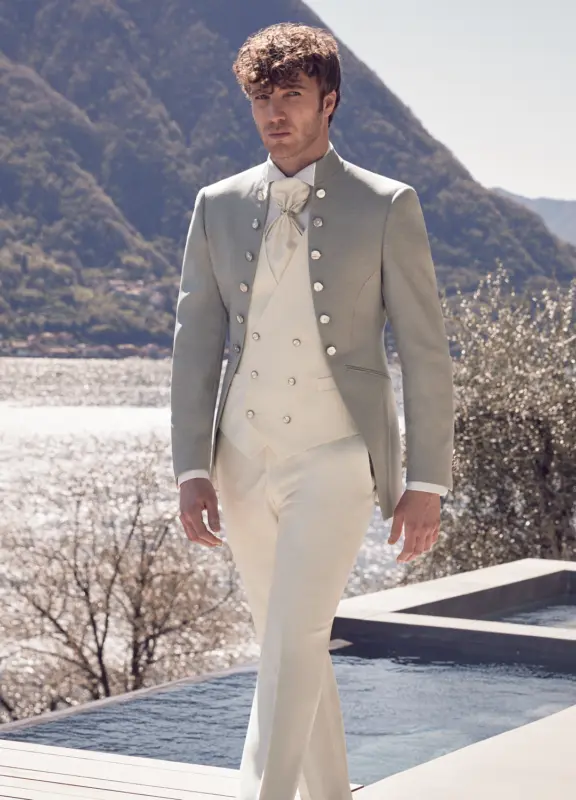 Royale Hochzeitsanzüge besondere Hochzeitsanzüge Hamburg Niedersachsen Brokat Anzug edel elegant Boss Hochzeitshaus Boss (30)