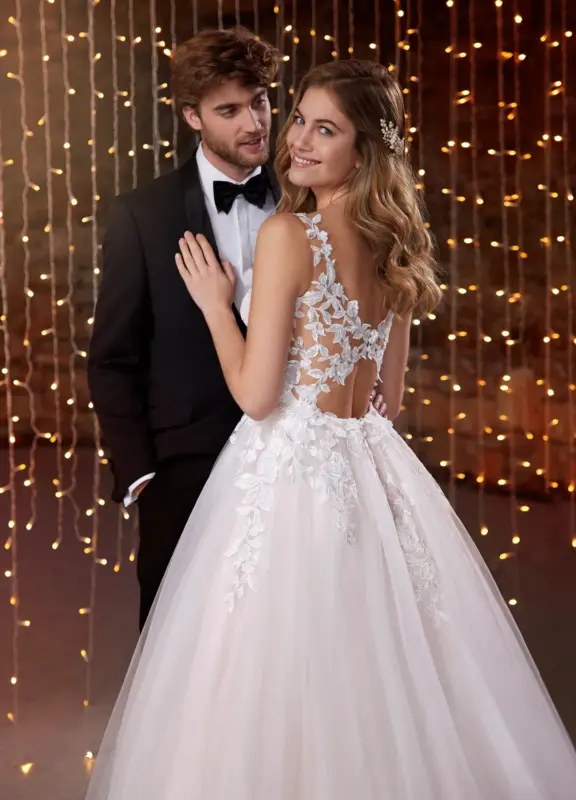 White One Fitiavana BRautkleid Prinzessin Aline Modern Winsen BossHochzeitshaus Hamburg Bremen Stade (5)