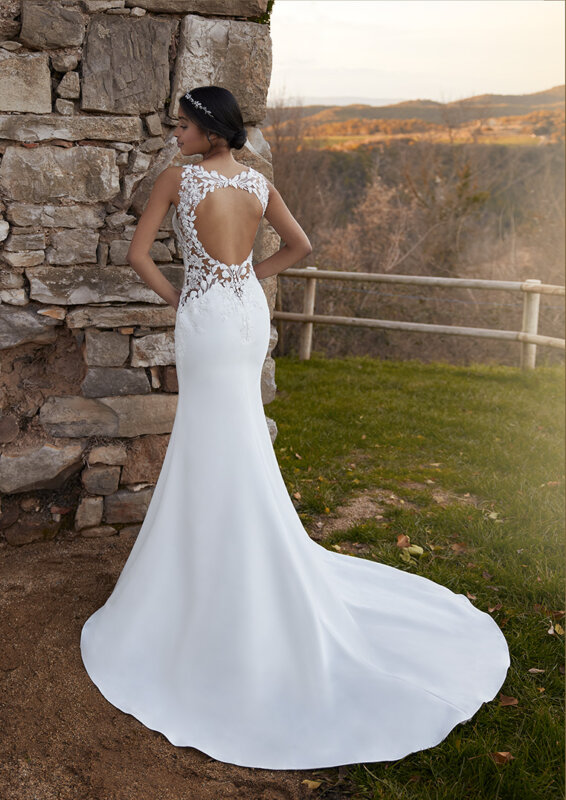 White One Urkundo Boss Hochzeitshaus Winsen Hamburg Harburg Bremen BRautkleid Stil FinFlare (3)